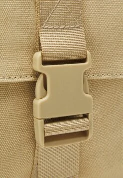 Pier One UNISEX - Tagesrucksack - Sand -Deutschland Pier One Verkaufs-Shop 0025177efb294793b6e366b06562c6a4