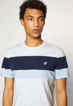 Pier One T-Shirt Print - White/blue -Deutschland Pier One Verkaufs-Shop 0c4d7a9c58b9432c847d4bba78c7bc49