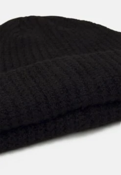 Pier One SHORT MICRO BEANIE UNISEX - Mütze - Black -Deutschland Pier One Verkaufs-Shop 0ebb65d54b0643c5908d2c2364f4ca2c