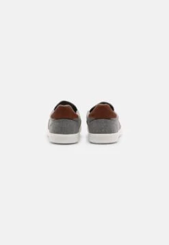 Pier One UNISEX - Slipper - Dark Grey -Deutschland Pier One Verkaufs-Shop 1a4cf2d9897d4c98b0ddac911d5c994e