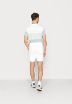 Pier One 2 PACK - Shorts - Black/white -Deutschland Pier One Verkaufs-Shop 1fcb6130c71647a5aaaa98a03da3880f