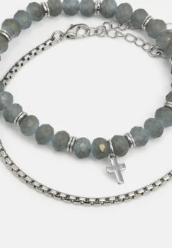 Pier One 2 PACK - Armband - Silver-coloured -Deutschland Pier One Verkaufs-Shop 2760b860f16a4919b3aca43a3332a0a6