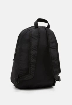 Pier One Tagesrucksack - Black -Deutschland Pier One Verkaufs-Shop 2d278c9081b04670b30b3f6d620bf60d