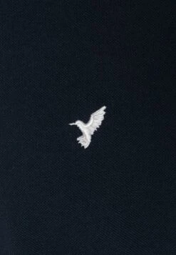 Pier One PIQUE EMBRO DETAIL - T-Shirt Basic - Dark Blue -Deutschland Pier One Verkaufs-Shop 421eaf6ab4a14994be819750c9b8e6d4