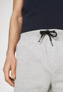 Pier One 2 PACK - Shorts - Mottled Light Grey/dark Blue -Deutschland Pier One Verkaufs-Shop 4492c0dabf24436a989a44a463fac6c0