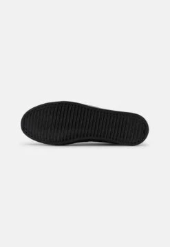 Pier One UNISEX - Slipper - Black -Deutschland Pier One Verkaufs-Shop 467d7db8cc394de6bfbf423d943a44d3