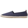 Pier One RENA ESPADRILLE UNISEX - Espadrille - Dark Blue -Deutschland Pier One Verkaufs-Shop 4bd2633fb9234c6a86868c53417b953a