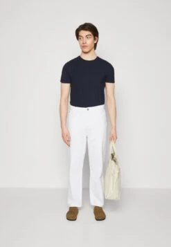 Pier One Jeans Relaxed Fit - White -Deutschland Pier One Verkaufs-Shop 4ded9c211d3c46058c64e472e713c126