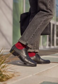 Pier One LEATHER - Business-Schnürer - Black -Deutschland Pier One Verkaufs-Shop 5c73cd0c3a9e405887ee3816b68d4047