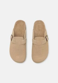 Pier One LEATHER UNISEX - Clogs - Beige -Deutschland Pier One Verkaufs-Shop 60310edcb16944af817e40c7ae62c73a