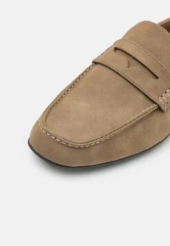 Pier One UNISEX - Mokassin - Beige -Deutschland Pier One Verkaufs-Shop 63ecea7199cf49cbbdcbef186378d3a2