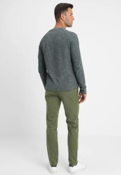 Pier One SLIM FIT CHINO - Chino - Dark Green -Deutschland Pier One Verkaufs-Shop 68ea94008079472785ad83ae6cb4e18a