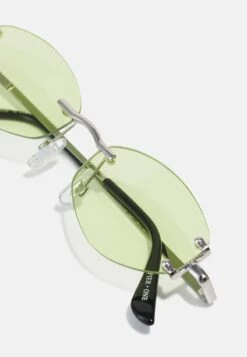 Pier One UNISEX - Sonnenbrille - Green -Deutschland Pier One Verkaufs-Shop 6c5660cb198a4273a5c8fcc982a3d0e1