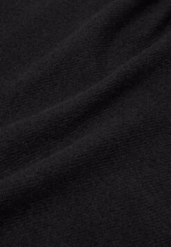 Pier One UNISEX - Schal - Black -Deutschland Pier One Verkaufs-Shop 701d3b4bbee84193948a226a24bafe22