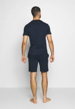 Pier One Nachtwäsche Set - Dark Blue -Deutschland Pier One Verkaufs-Shop 8236540e5e7e4124b079f4534ae5b13b