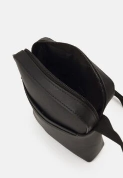 Pier One Umhängetasche - Black -Deutschland Pier One Verkaufs-Shop 8fa71f28a06d49cc87901cdc65bc9dd8