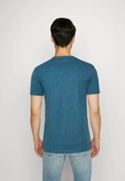 Pier One 5 PACK - T-Shirt Basic - Mottled Blue/light Green/off-white -Deutschland Pier One Verkaufs-Shop 92b3aeb6acd54c0096689803c138ac14