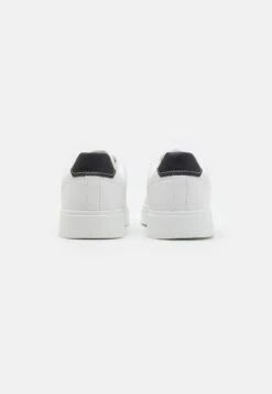 Pier One UNISEX - Sneaker Low - White 10 Pier One UNISEX - Sneaker Low - White -Deutschland Pier One Verkaufs-Shop 93389823d7c54ea3baab2e6817d7366e