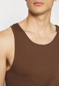 Pier One 3PCK SKIN TONE RIB VEST - Unterhemd/-shirt - Brown 12 Pier One 3PCK SKIN TONE RIB VEST - Unterhemd/-shirt - Brown -Deutschland Pier One Verkaufs-Shop 9f31fc2f68bd4a4785af045b430b1d83