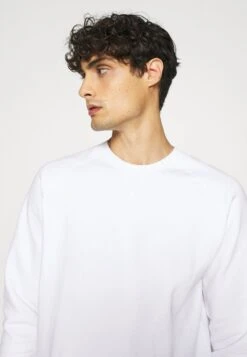 Pier One 2 PACK - Sweatshirt - White/black -Deutschland Pier One Verkaufs-Shop a5485bef5ad44f4282ce09e954d19f56