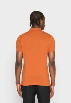 Pier One Poloshirt - Cognac -Deutschland Pier One Verkaufs-Shop b05aa88fbfa94986ade95eccc0ab6e14