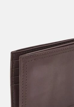Pier One LEATHER - Geldbörse - Brown 11 Pier One LEATHER - Geldbörse - Brown -Deutschland Pier One Verkaufs-Shop b0ed59e8ec6c4e5cbc7aac8494365be2