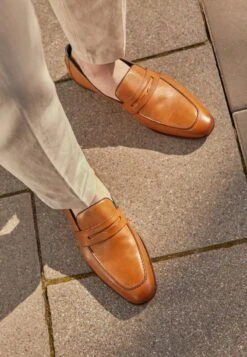 Pier One LEATHER - Business-Slipper - Camel -Deutschland Pier One Verkaufs-Shop b47687c00cb94dae94774bfae9bc3a7e