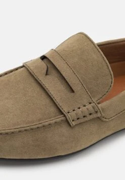 Pier One UNISEX - Mokassin - Olive -Deutschland Pier One Verkaufs-Shop b83ce5023459458684cd77d6054024cf