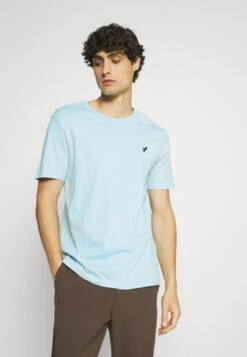 Pier One 5 PACK - T-Shirt Basic - Light Grey - 101_white - 001_green - 602 -Deutschland Pier One Verkaufs-Shop c5d09be1320042ecb8b6f671d155ac8e