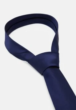 Pier One Krawatte - Dark Blue -Deutschland Pier One Verkaufs-Shop c7df4313d27a42c4b3e5e10b0fbdb00a