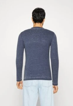 Pier One Langarmshirt - Blue -Deutschland Pier One Verkaufs-Shop cc5983d843d4445cb30136b556b1dec8