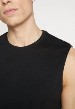 Pier One 2 PACK - Top - White/black -Deutschland Pier One Verkaufs-Shop dc3f4615d1fa4eeda6287261545b3aa8