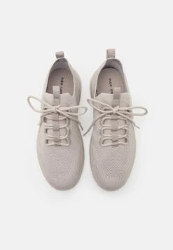 Pier One UNISEX - Sneaker Low - Beige -Deutschland Pier One Verkaufs-Shop dcdcd0a336864160ab3dc58325ceb3e3