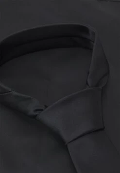 Pier One SET - Einstecktuch - Black/black -Deutschland Pier One Verkaufs-Shop e87696ae8c274ab583e15ca335677010