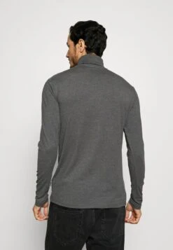 Pier One Langarmshirt - Dark Gray -Deutschland Pier One Verkaufs-Shop f403254967f343beac5ac93c765d1277