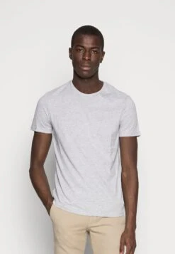 Pier One 5 PACK - T-Shirt Basic - Dark Blue/grey/khaki -Deutschland Pier One Verkaufs-Shop fb97d3a70f594235aa02f60b48ba6fae