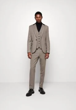 Pier One BLUE LIGHT GLASSES - Blue Light Brillen - Silver-coloured -Deutschland Pier One Verkaufs-Shop fe9fe55f3bfb48f6b91a922017c8300b